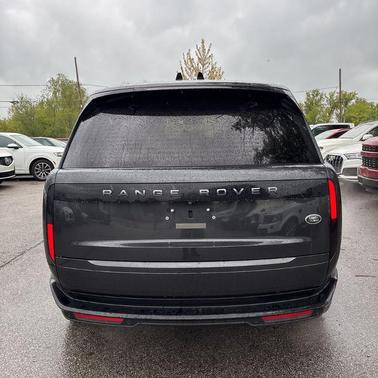 Carpathian Grey 2023 Land Rover Range Rover P400 SE
