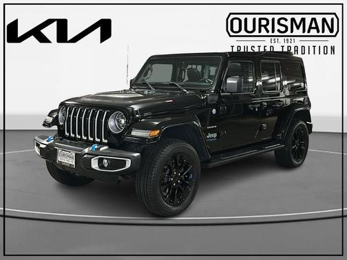 Black Clearcoat 2022 Jeep Wrangler Unlimited 4xe Sahara