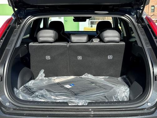 2025 Kia Niro Plug-In Hybrid EX
