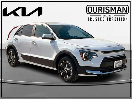 Snow White Pearl 2026 Kia Niro LX