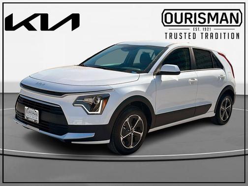 Snow White Pearl 2026 Kia Niro LX