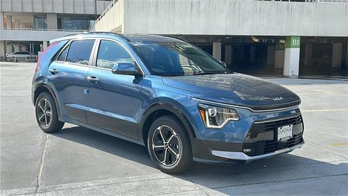 2025 Kia Niro SX