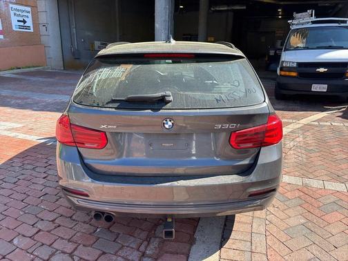 Mineral Gray Metallic 2017 BMW 330 i xDrive