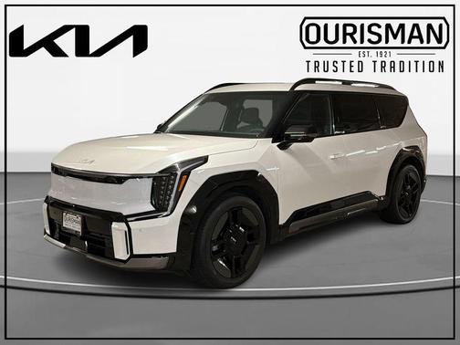 Snow White Pearl 2024 Kia EV9 GT-Line