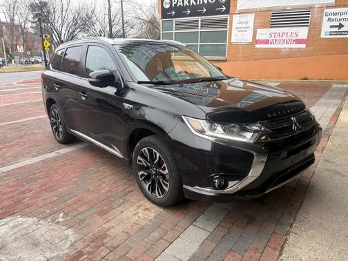 2018 Mitsubishi Outlander PHEV GT