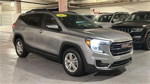 2023 GMC Terrain SLE