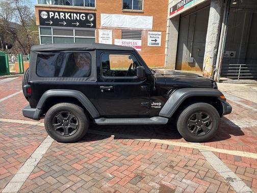 Black Clearcoat 2021 Jeep Wrangler Sport