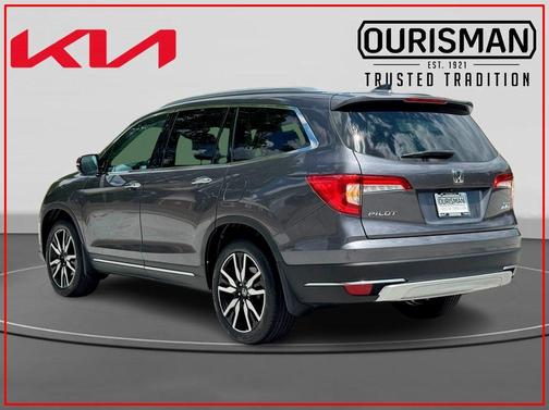 2022 Honda Pilot Touring 7-Passenger