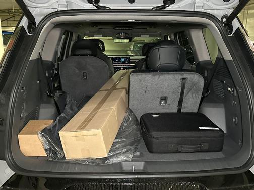 Wolf Gray 2026 Kia EV9 Land