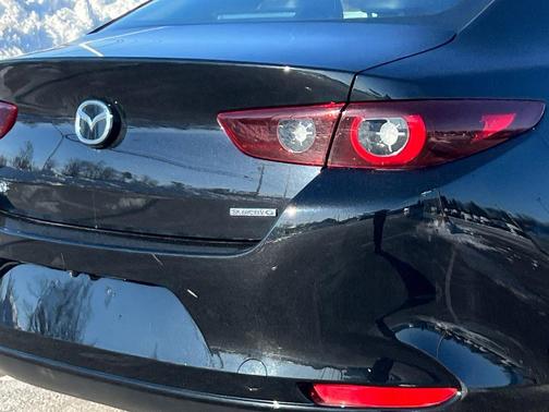 Jet Black Mica 2025 Mazda Mazda3 FWD w/Preferred Package