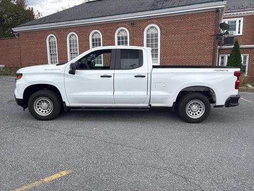 2022 Chevrolet Silverado 1500 WT