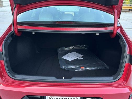 2025 Kia K4 GT-Line Turbo