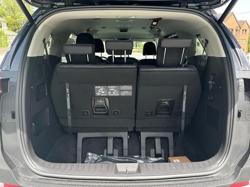 2025 Kia Carnival EX
