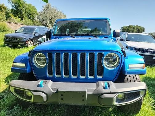 2022 Jeep Wrangler Unlimited 4xe Sahara