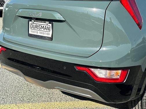 Green 2023 Kia Niro EV Wind