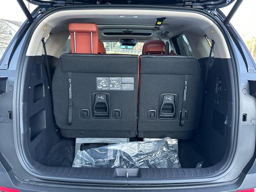 Aurora Black Pearl 2026 Kia Carnival Hybrid SX PRESTIGE