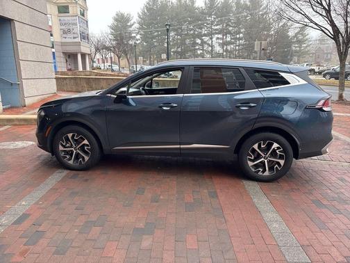 2023 Kia Sportage Hybrid EX