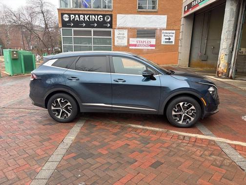 2023 Kia Sportage Hybrid EX