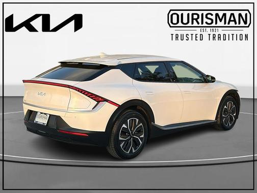 Snow White Pearl 2024 Kia EV6 Light