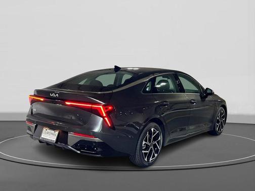 2025 Kia K5 EX