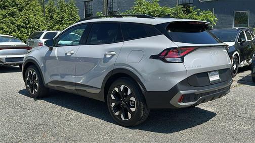 Wolf Gray 2024 Kia Sportage X-Line