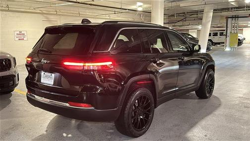 2022 Jeep Grand Cherokee 4xe Base