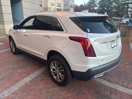 2021 Cadillac XT5 Premium Luxury