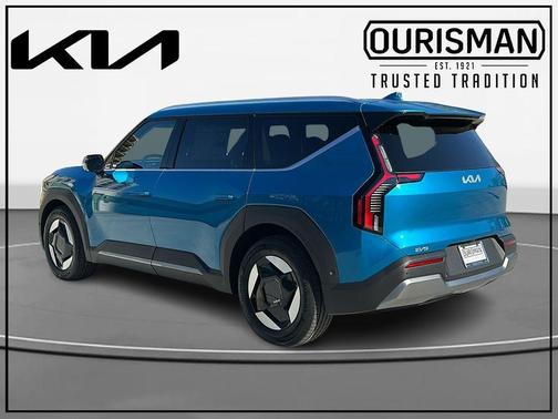 Ocean Blue 2026 Kia EV9 Wind