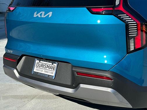 Ocean Blue 2026 Kia EV9 Wind