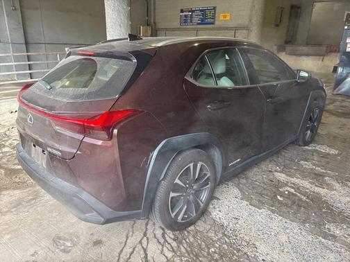2020 Lexus UX 250h Base