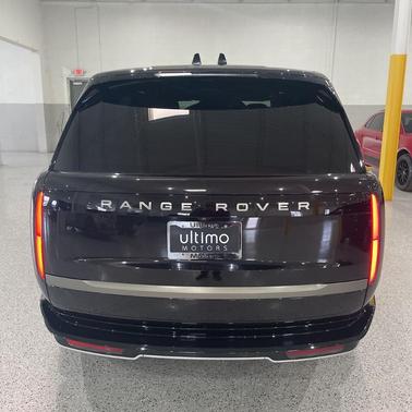 2025 Land Rover Range Rover P530 SE 7 Seat