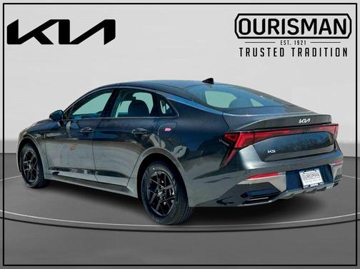 2025 Kia K5 LXS