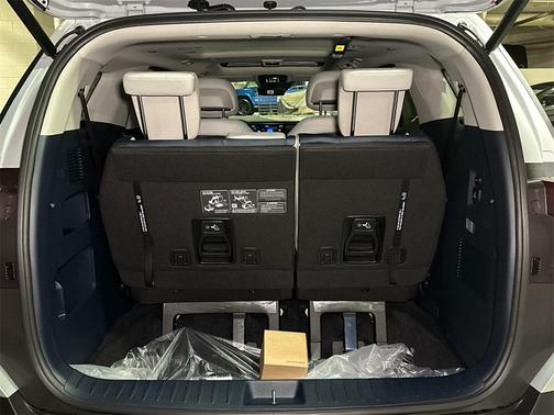 2026 Kia Carnival Hybrid SX Prestige