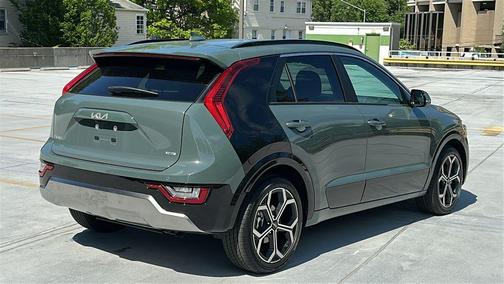 Green 2026 Kia Niro SX Touring