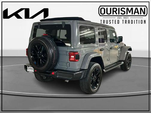2022 Jeep Wrangler Unlimited 4xe Sahara