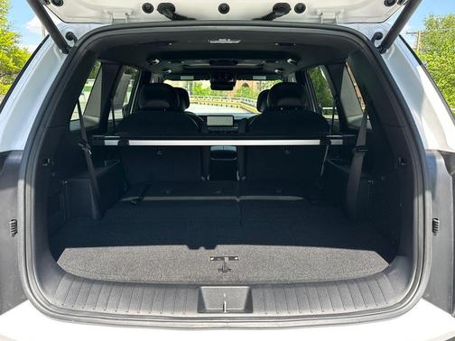 Glacial White Pearl 2027 Kia Telluride EX