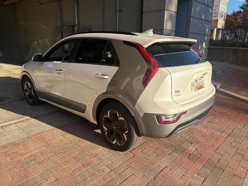 2023 Kia Niro EV Wave