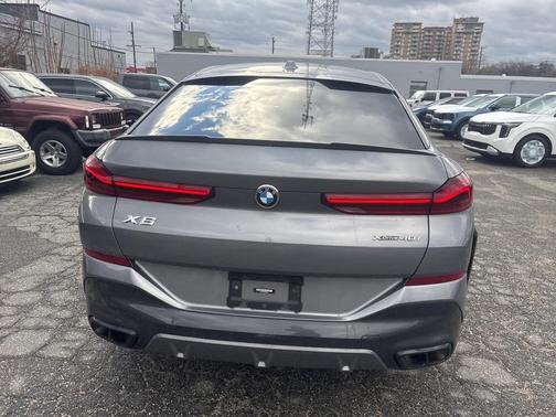 2024 BMW X6 xDrive40i