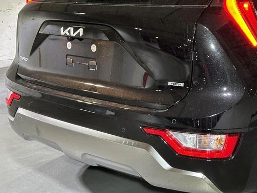 2025 Kia Niro EX Touring