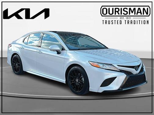 2020 Toyota Camry XSE