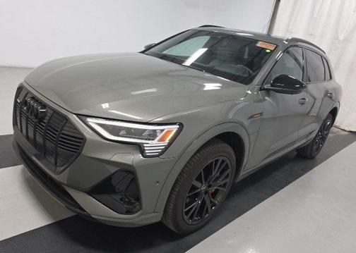 2023 Audi e-tron Premium