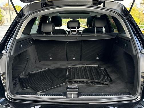 2017 Mercedes-Benz GLC 300 Base 4MATIC