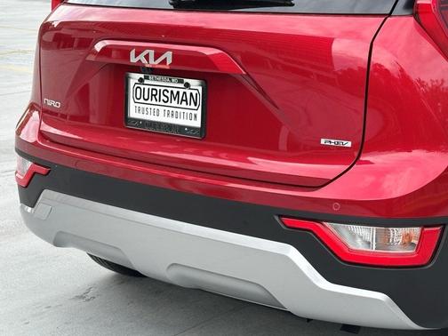 2025 Kia Niro Plug-In Hybrid EX