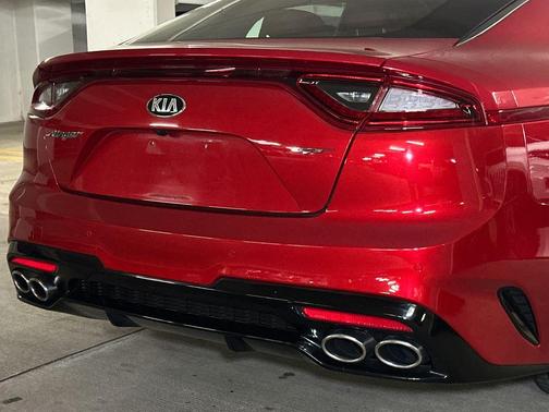 HiChroma Red 2018 Kia Stinger GT1