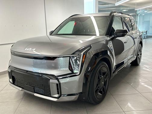 Pebble Gray 2024 Kia EV9 GT-Line