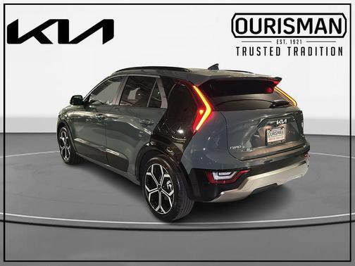 Green 2026 Kia Niro SX Touring