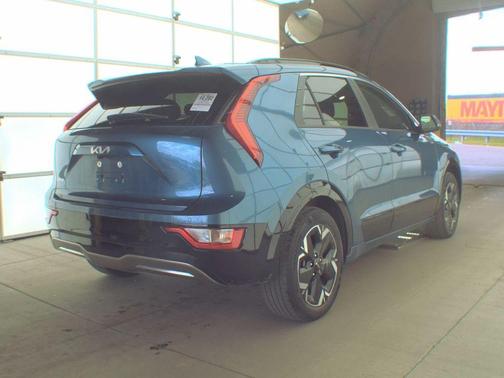 Mineral Blue 2023 Kia Niro EV Wind