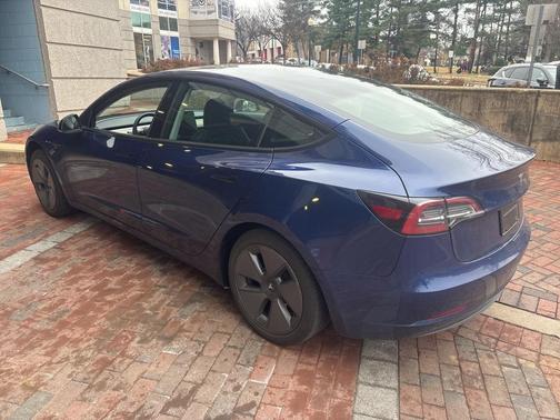 2023 Tesla Model 3 Base