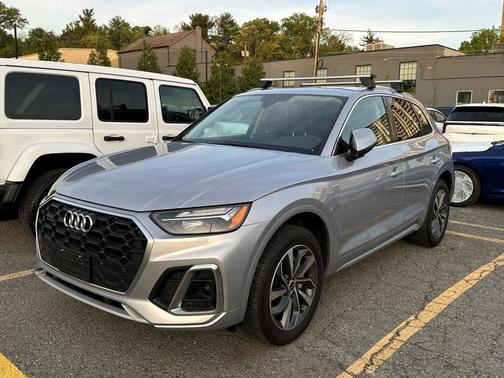 2023 Audi Q5 45 S line quattro Premium