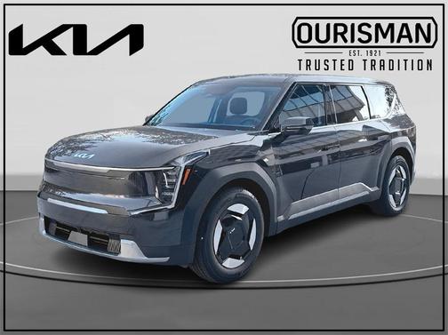 2026 Kia EV9 Light Long Range